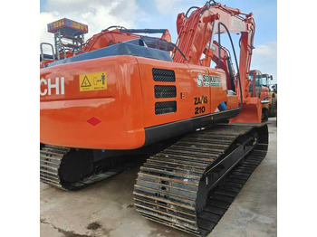 حفارة HITACHI ZX200