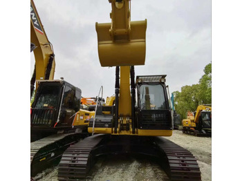 حفارات زحافة CATERPILLAR 323DL