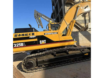 حفارات زحافة CATERPILLAR 325BL