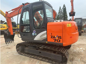 حفارة HITACHI ZX70