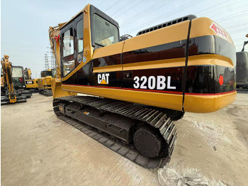 حفارات زحافة CATERPILLAR 320BL