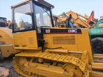 بلدوزر CATERPILLAR D3C: صور 4