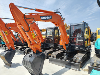 حفارات زحافة DOOSAN DH55