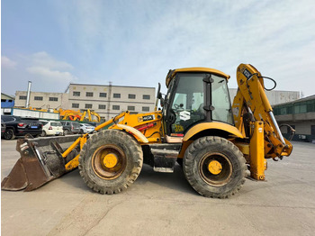 حفار متعدد الاستخدام JCB 4CX