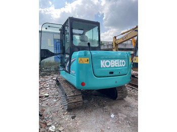 حفارة مصغرة KOBELCO