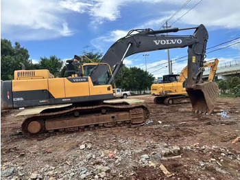 حفارات زحافة VOLVO EC380