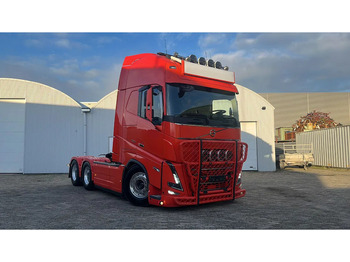 شاحنة جرار VOLVO FH16 750