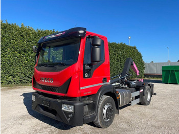 شاحنة ذات الخطاف IVECO EuroCargo 160E