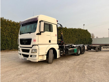 شاحنة ذات الخطاف MAN TGX 26.440