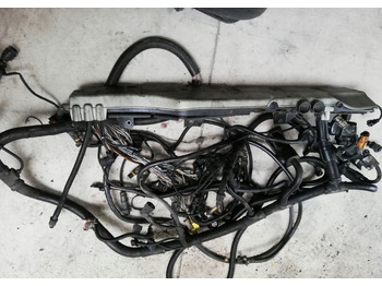 الكابلات/ الأسلاك MAN TGA