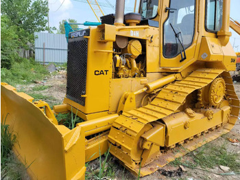 بلدوزر CATERPILLAR D4H