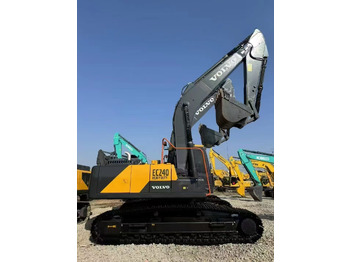 حفارات زحافة VOLVO EC240