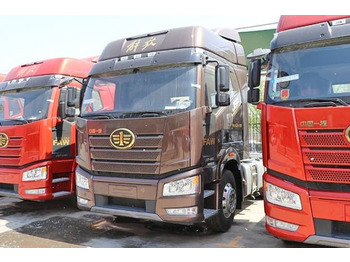 تأجير FAW Faw J6P 6X4 Tractor Head for Sale in Angola FAW Faw J6P 6X4 Tractor Head for Sale in Angola: صور 1 تأجير FAW Faw J6P 6X4 Tractor Head for Sale in Angola FAW Faw J6P 6X4 Tractor Head for Sale in Angola: صور 1