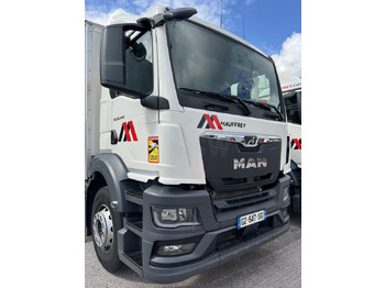 بصندوق مغلق شاحنة MAN TGS 26.440