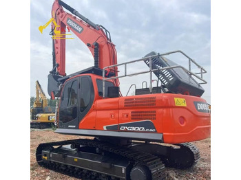 حفارات زحافة DOOSAN DX300