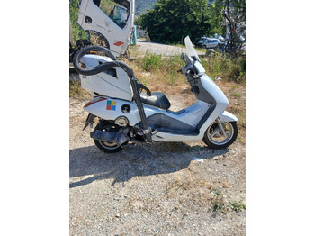 دراجة بخارية HONDA