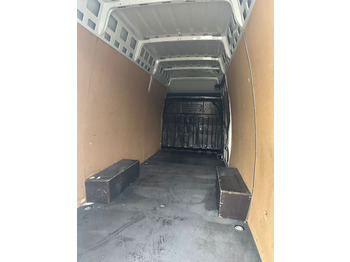 فان Iveco Daily 35S14 HiMatic L4H3 Maxi Iveco Daily 35S14 HiMatic L4H3 Maxi: صور 4 فان Iveco Daily 35S14 HiMatic L4H3 Maxi Iveco Daily 35S14 HiMatic L4H3 Maxi: صور 4