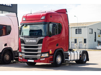 شاحنة جرار SCANIA R 450