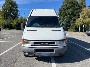 باص النقل بين المدن Iveco Daily: صور 2