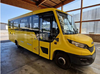حافلة مدرسية IVECO