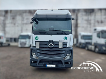 شاحنة جرار Mercedes-Benz Actros 1845: صور 4 شاحنة جرار Mercedes-Benz Actros 1845: صور 4