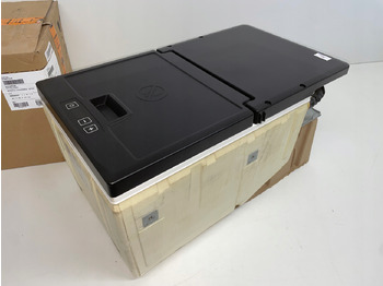 الكابينة والداخلية MAN TGL