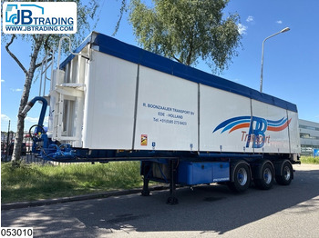 قلابة نصف مقطورة