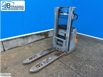 معدات تكديس STILL