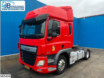 شاحنة جرار DAF CF 440