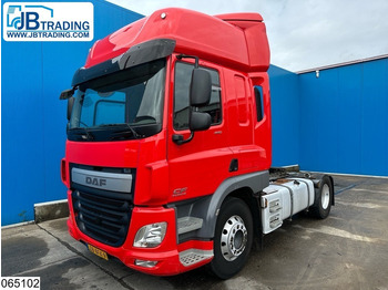شاحنة جرار DAF CF 440