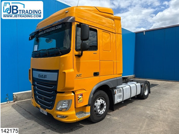 شاحنة جرار DAF XF 460