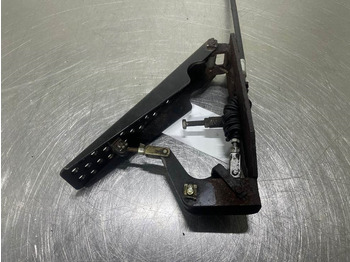 الكابينة والداخلية - آلات البناء Ahlmann AZ6-4104384A-Gas pedal: صور 4