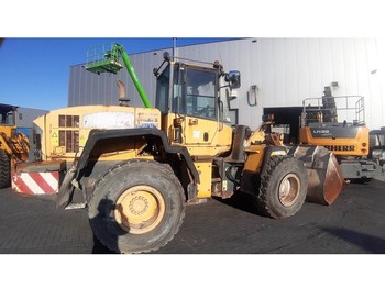 تأجير Komatsu WA 320 - 5H (For parts) Komatsu WA 320 - 5H (For parts): صور 3