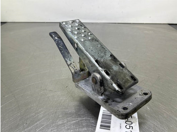 الكابينة والداخلية TEREX