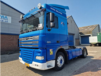 شاحنة جرار DAF XF 105 460