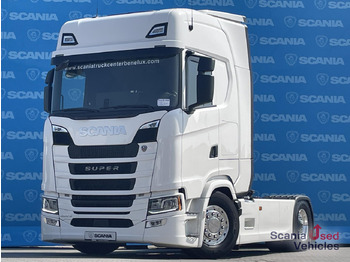 شاحنة جرار SCANIA S 500