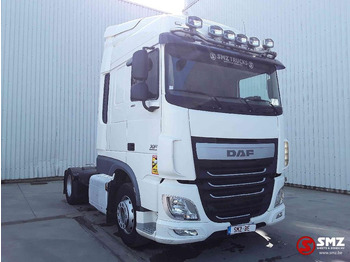 شاحنة جرار DAF XF 105 460