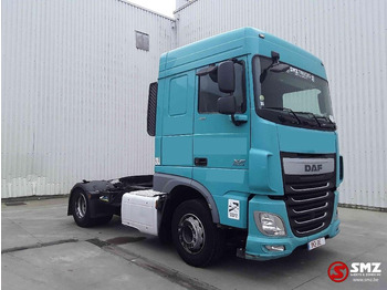 شاحنة جرار DAF XF