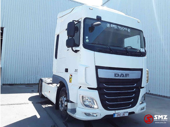 شاحنة جرار DAF XF 460