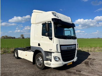 شاحنة جرار DAF CF 400