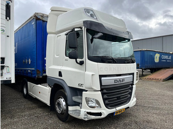 شاحنة جرار DAF CF 400