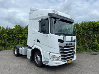 شاحنة جرار DAF XF 480
