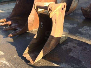 بكت حفار CATERPILLAR