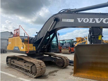 حفارات زحافة VOLVO EC300ENL
