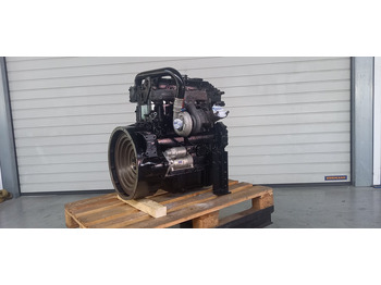 آلات البناء PERKINS