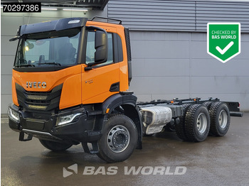 الشاسيه شاحنة IVECO X-WAY