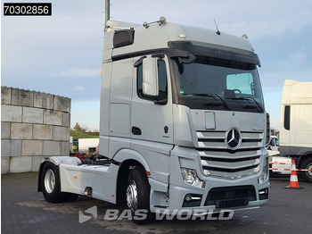 شاحنة جرار Mercedes-Benz Actros 1951 Actros 4X2 BigSpace 2x Tanks Leder 70% Tyres: صور 3