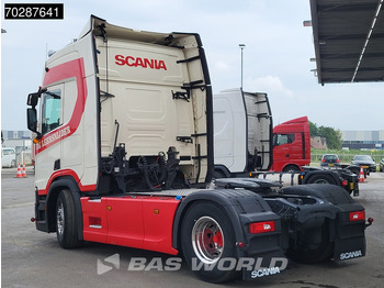 شاحنة جرار Scania R450 4X2 Retarder 2x Tanks Standklima LED Navi: صور 2