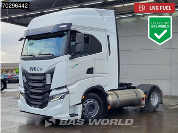شاحنة جرار IVECO S-WAY