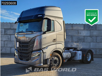 شاحنة جرار IVECO S-WAY